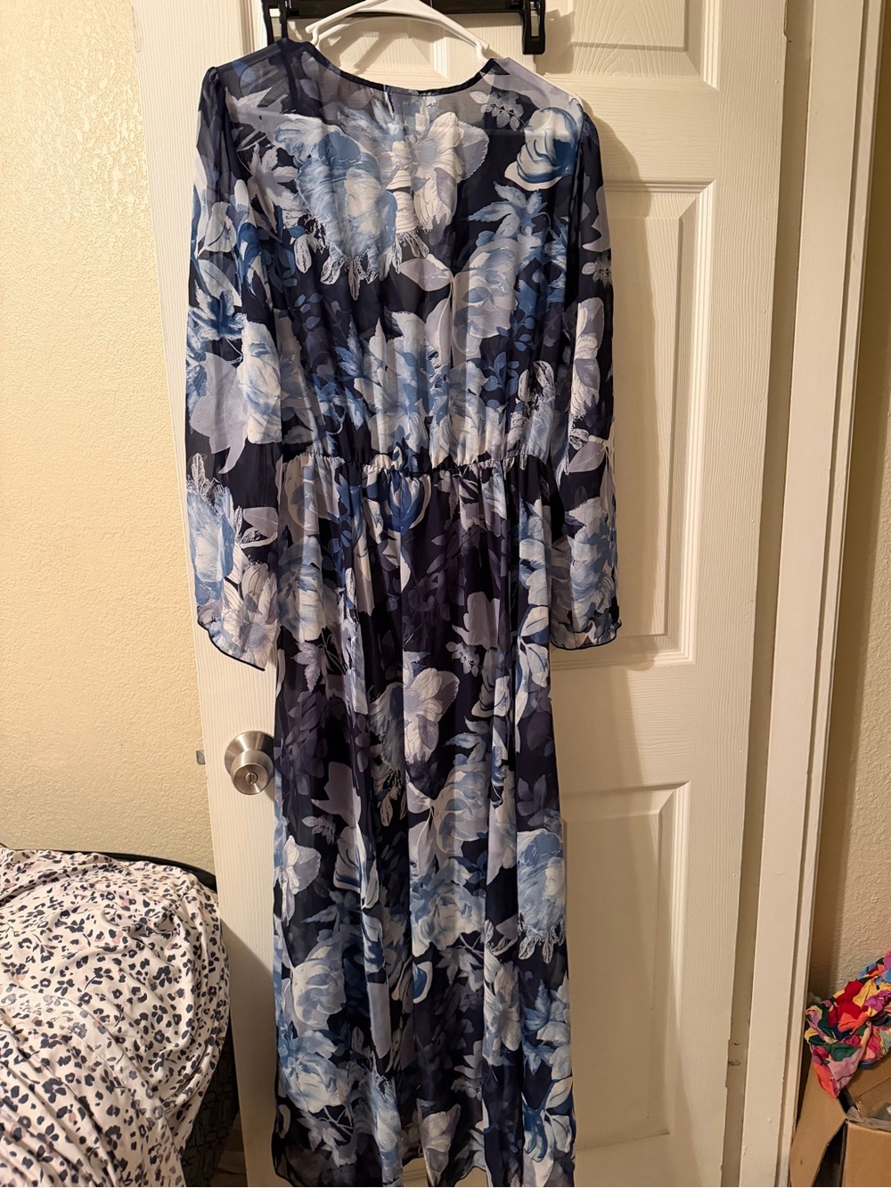 Blue Floral Wrap Midi Dress with Elastic Waist - Picture 2 of 5